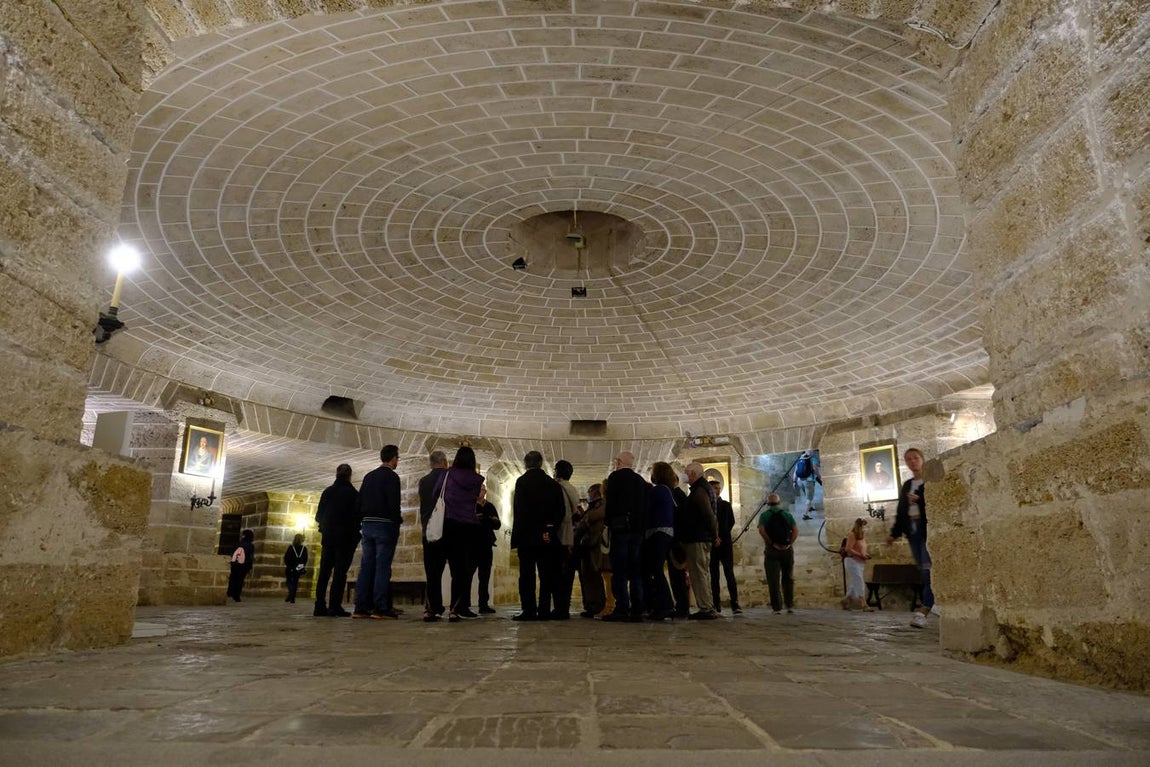 Fotos: Visitas guiadas a la Catedral de Cádiz