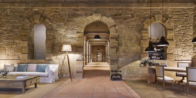 Como en casa. Gonzalo Entrecanales, presidente de Entrecanales Domecq e Hijos, aspira a que «nuestros invitados disfruten de la compañía y el entorno como si lo hicieran en nuestra propia casa»