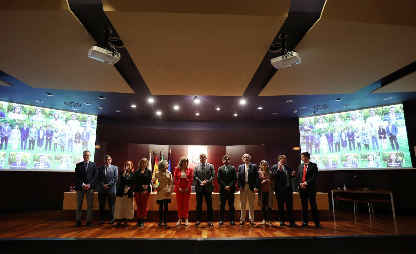 Los equipos de los candidatos a rector de la Universidad de Córdoba, en imágenes