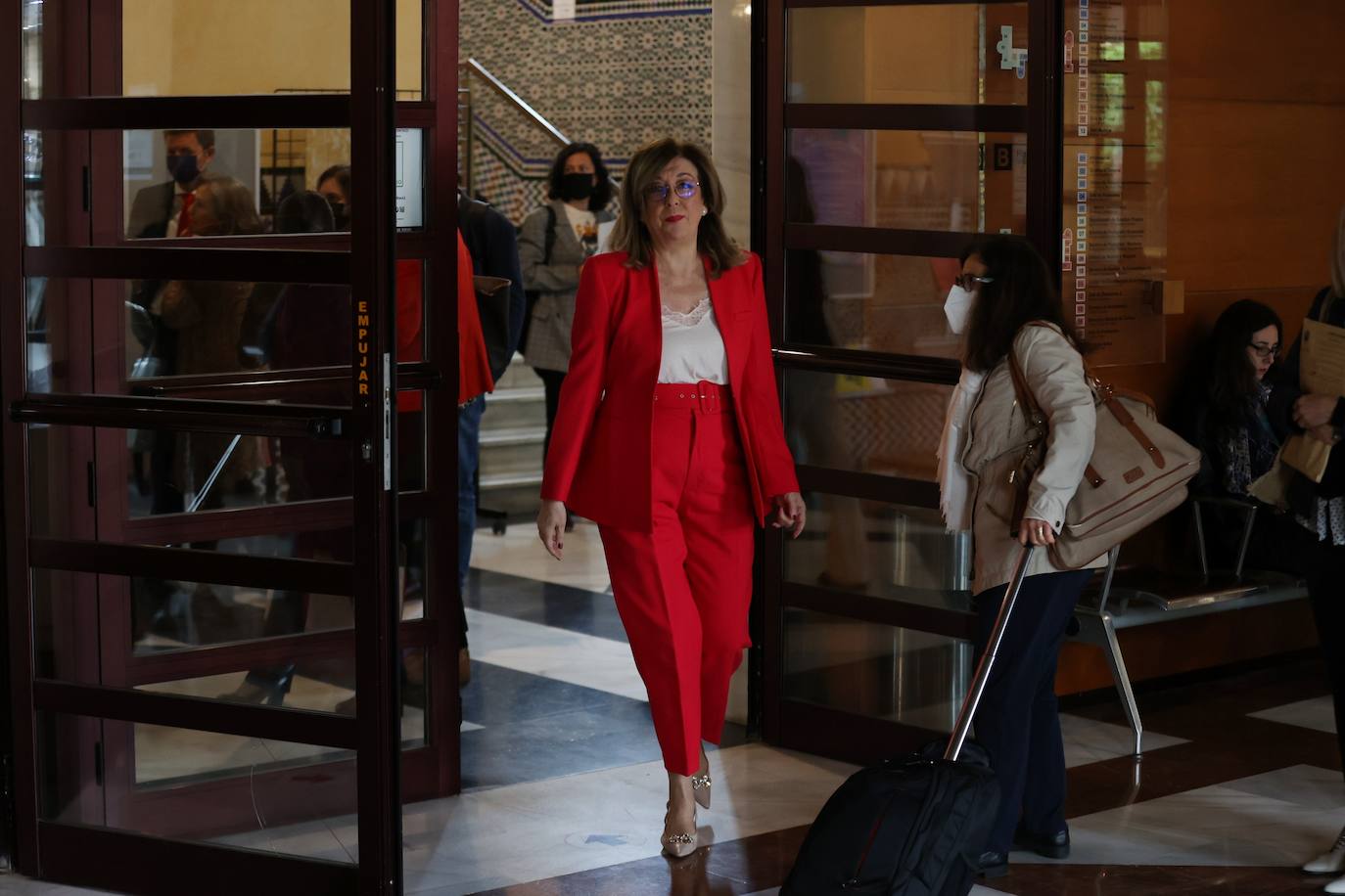 Los equipos de los candidatos a rector de la Universidad de Córdoba, en imágenes