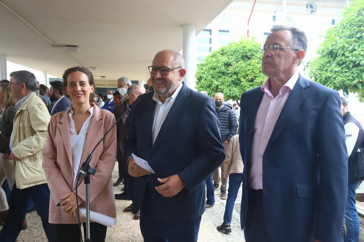 Los equipos de los candidatos a rector de la Universidad de Córdoba, en imágenes