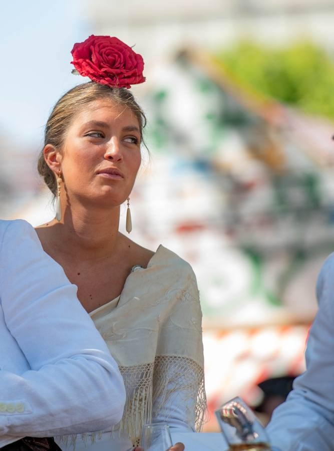 Ambiente durante el viernes de la Feria de Sevilla 2022. CRISTINA GÓMEZ