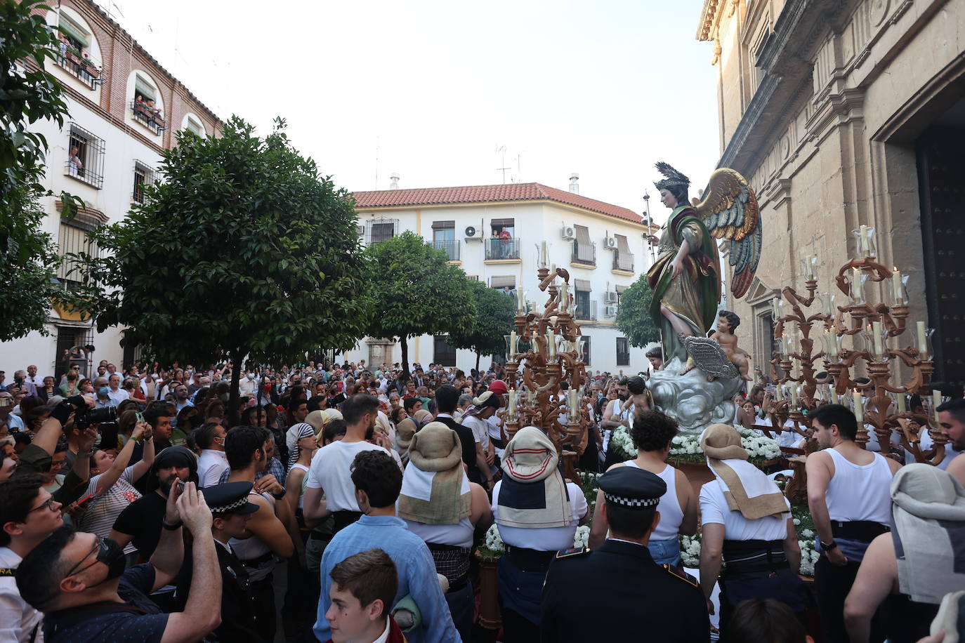 La procesión de San Rafael el día del Juramento en Córdoba, en imágenes