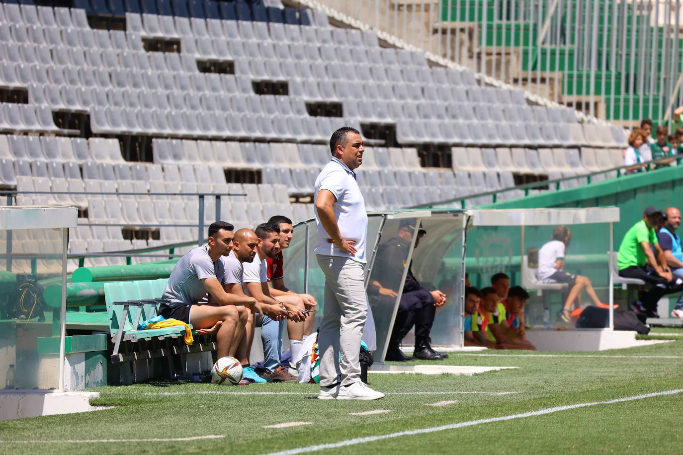 El ambiente y las mejores jugadas Córdoba CF - AD Ceuta en El Arcángel, en imágenes