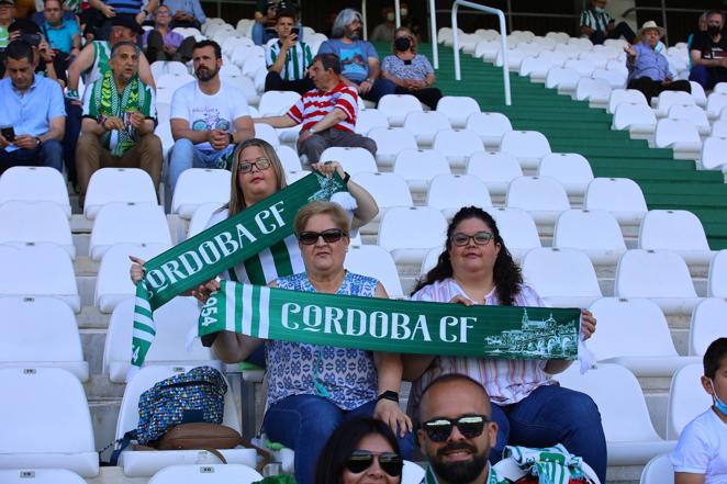 El ambiente y las mejores jugadas Córdoba CF - AD Ceuta en El Arcángel, en imágenes