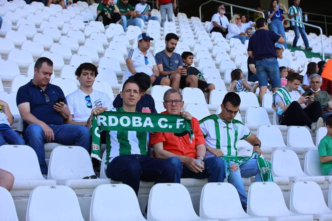 El ambiente y las mejores jugadas Córdoba CF - AD Ceuta en El Arcángel, en imágenes