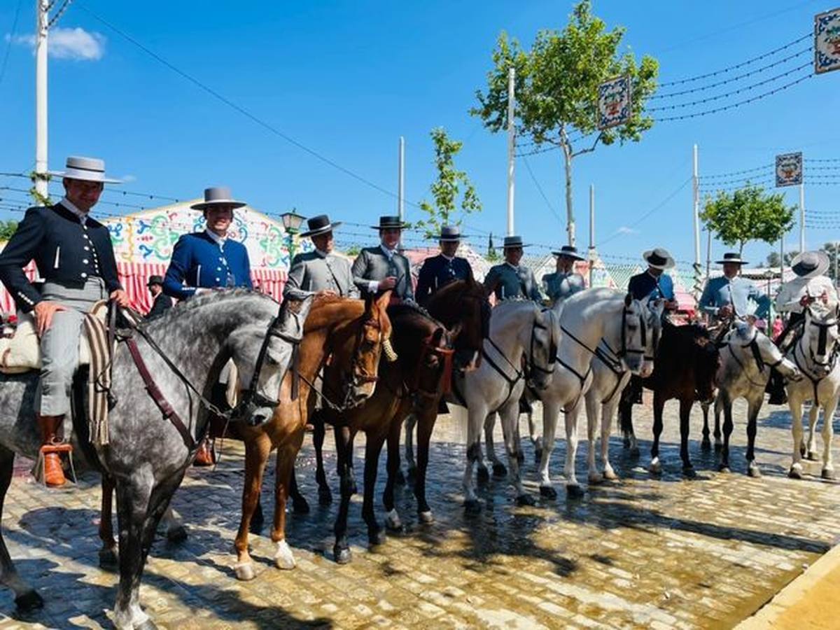 Fotos de los lectores de ABC de la Feria de Sevilla 2022. ABC