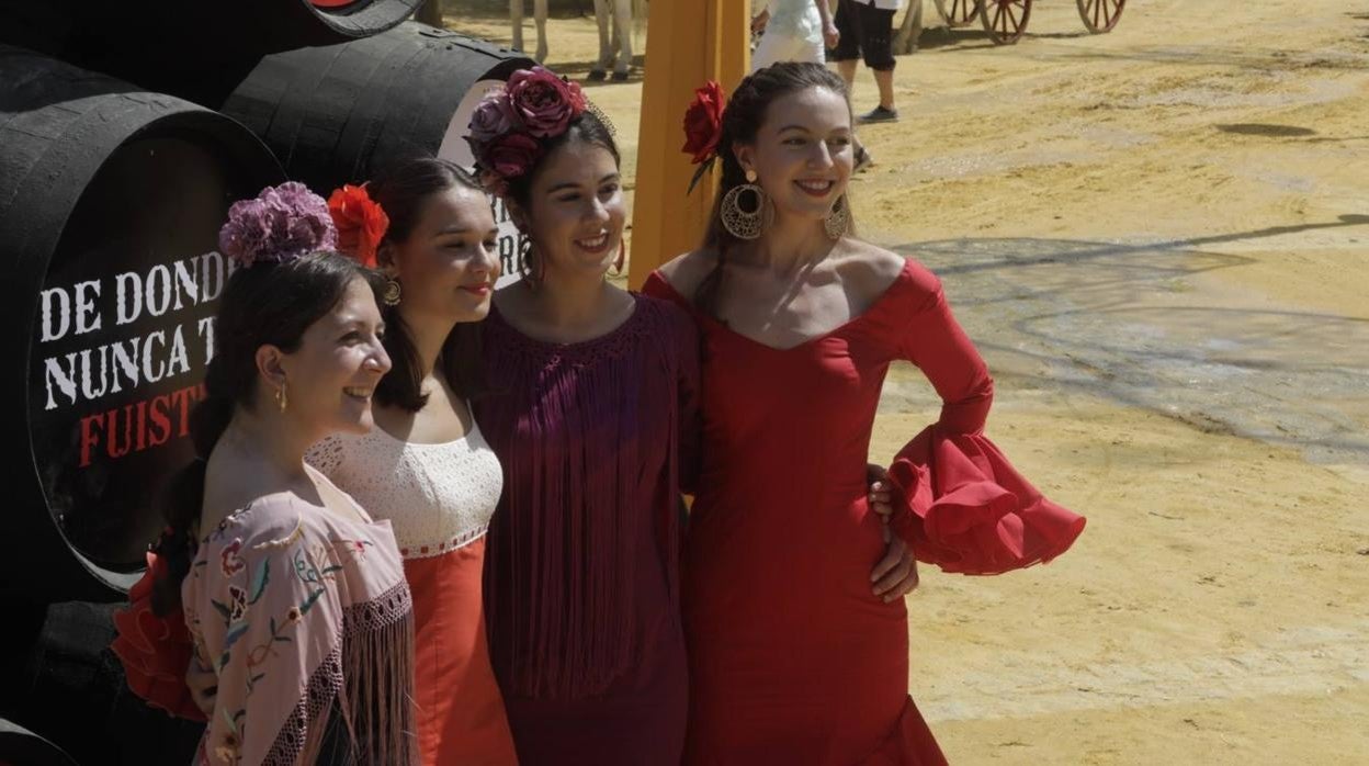 Fotos: Gran lunes de feria en el Real del González Hontoria en Jerez