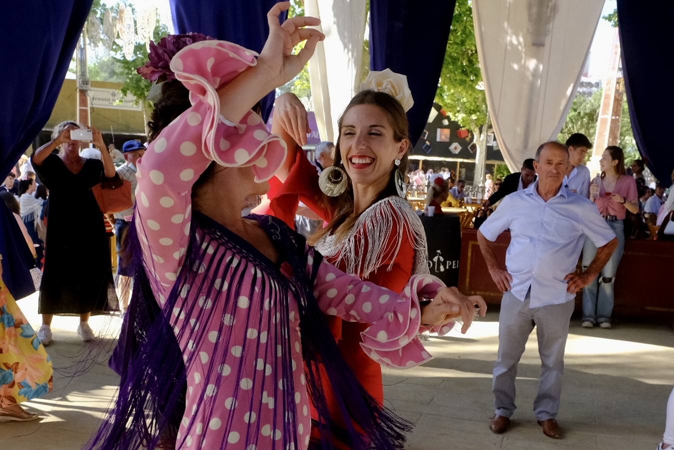 Fotos: Ambiente el martes en la Feria de Jerez 2022