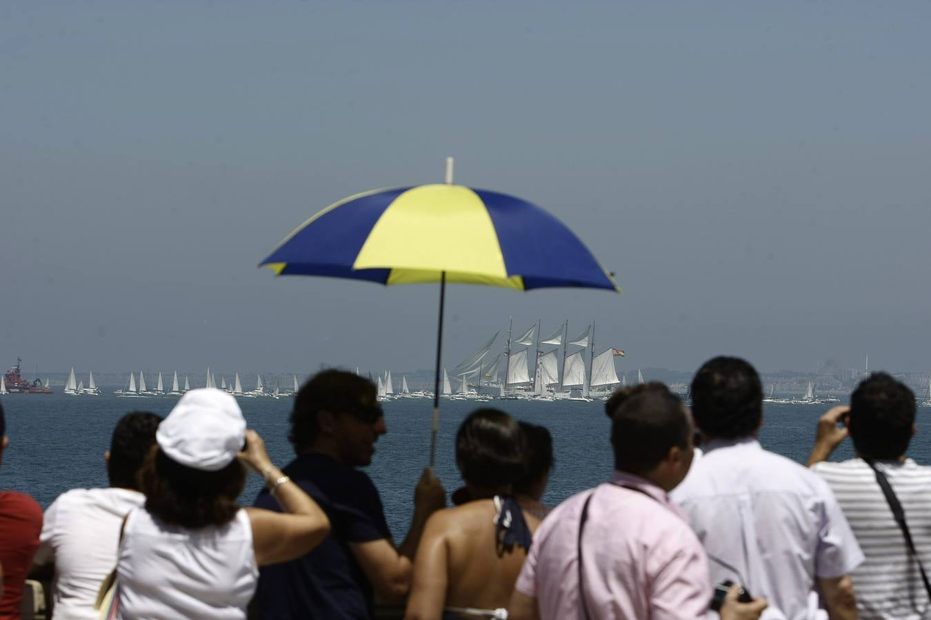 Imágenes para el recuerdo de las Regatas de los Grandes Veleros en Cádiz