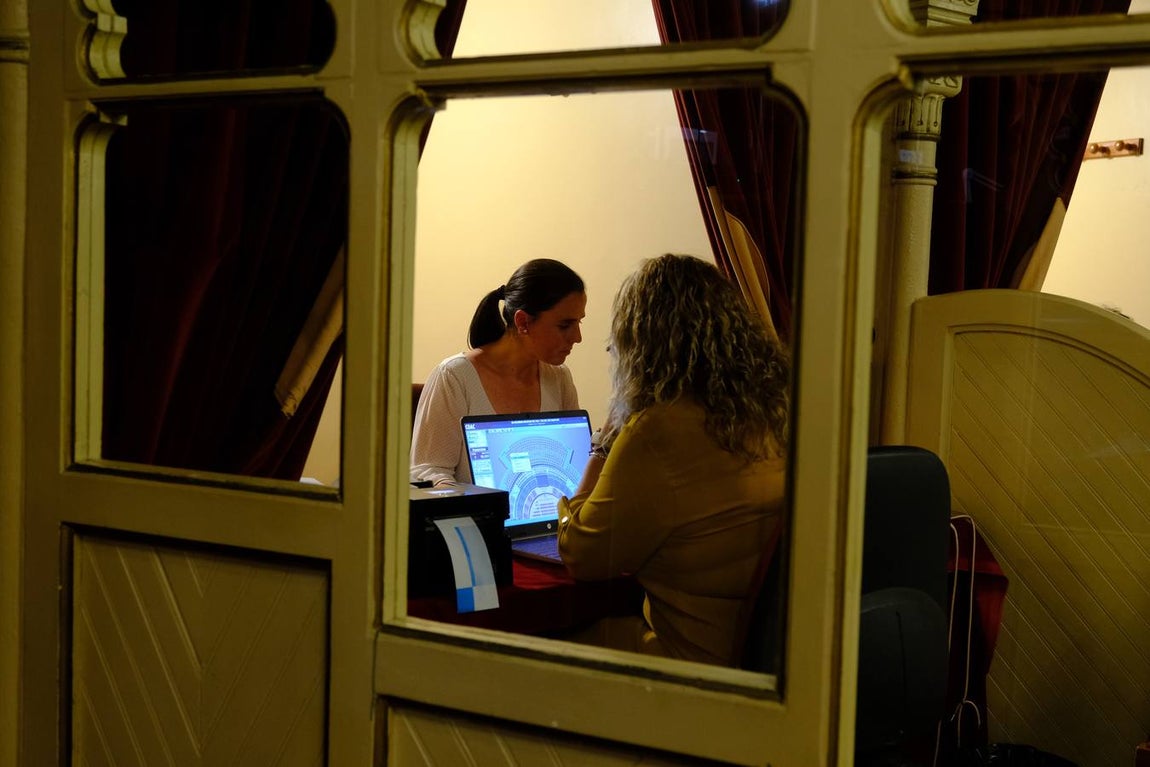 Fotos: los primeros que han comprado su entrada para el COAC 2022