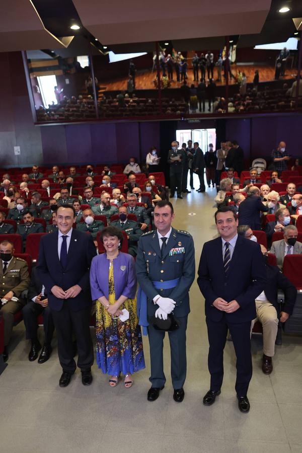 La conmemoración del 178º aniversario de la fundación de la Guardia Civil en Córdoba, en imágenes