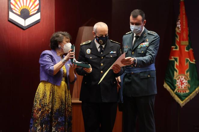 La conmemoración del 178º aniversario de la fundación de la Guardia Civil en Córdoba, en imágenes