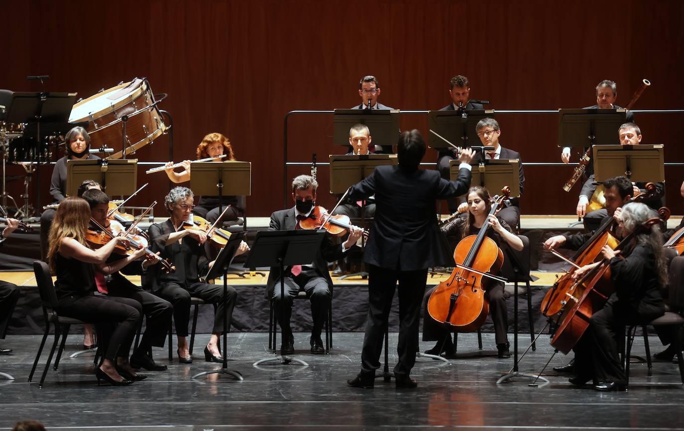 El décimo concierto de abono de la Orquesta de Córdoba, en imágenes