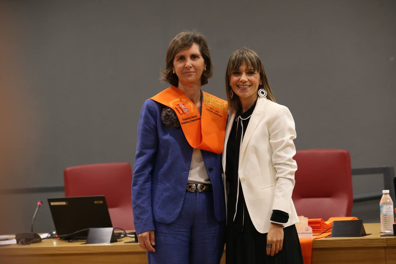 Acto de homenaje a los egresados ilustres de la facultad de Económicas y Empresariales de Sevilla. ROCÍO RUZ