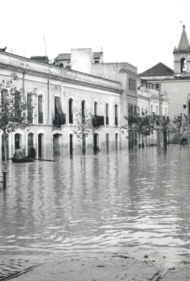 La calle Luis Montoto arriada ¿1961? MARTÍN CARTAYA