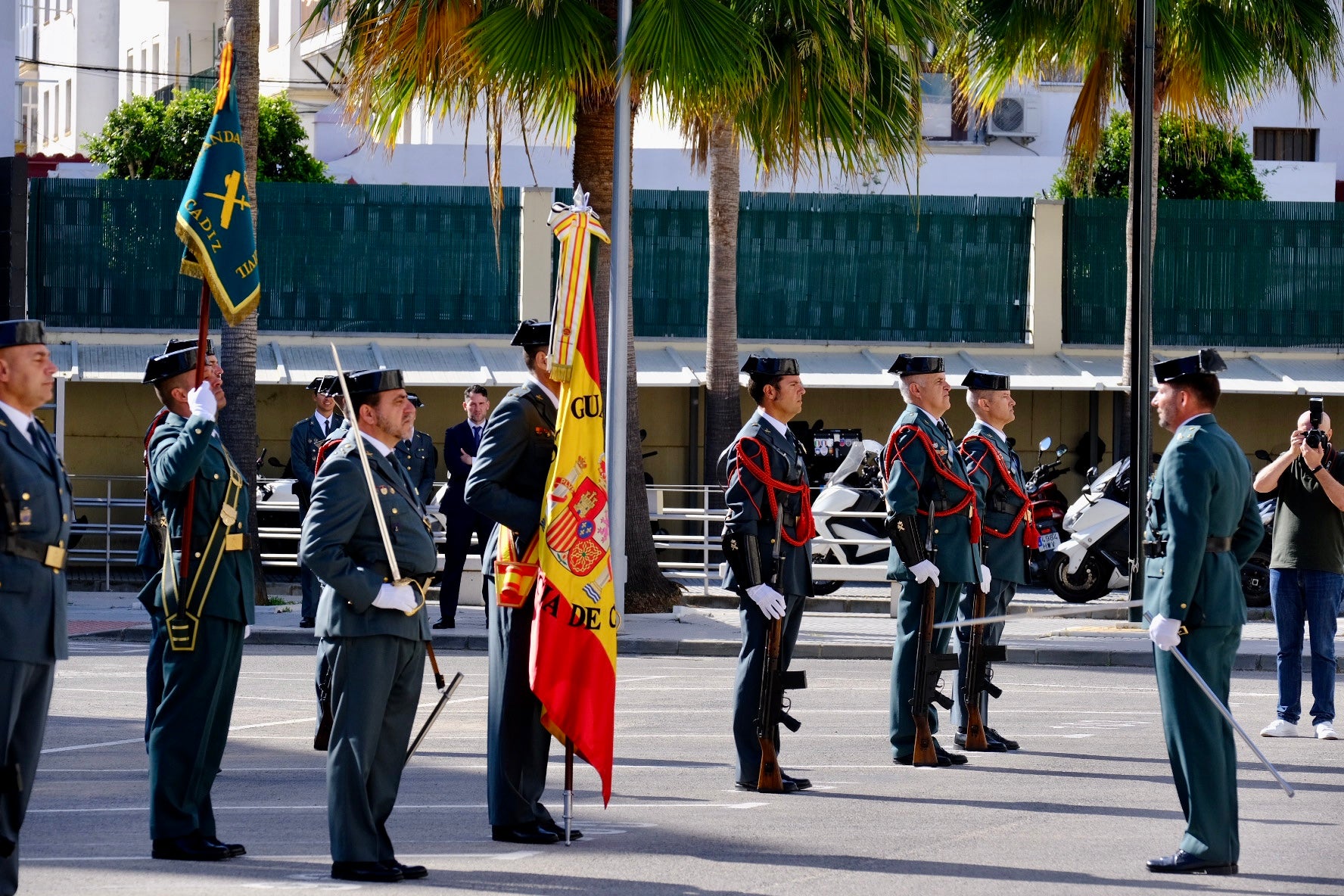 En imágenes: La Guardia Civil celebra su aniversario en Cádiz