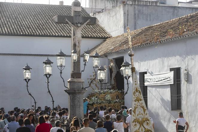 La procesión de la Virgen de la Paz en Córdoba, en imágenes