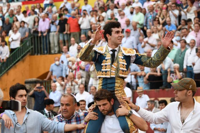 Las imágenes de Page en la corrida de San Isidro en Talavera