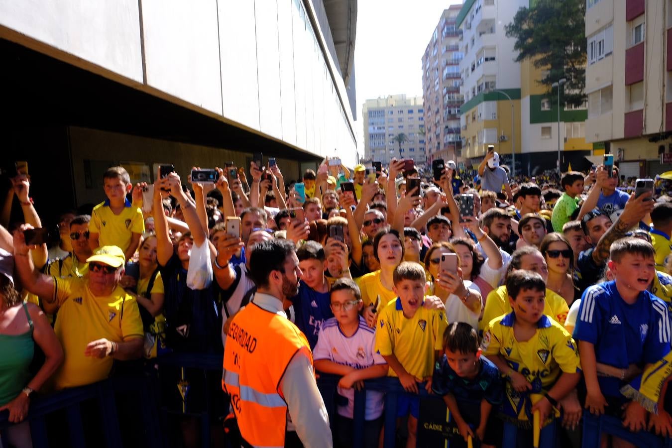 Fotos: Búscate en el Cádiz CF - Real Madrid