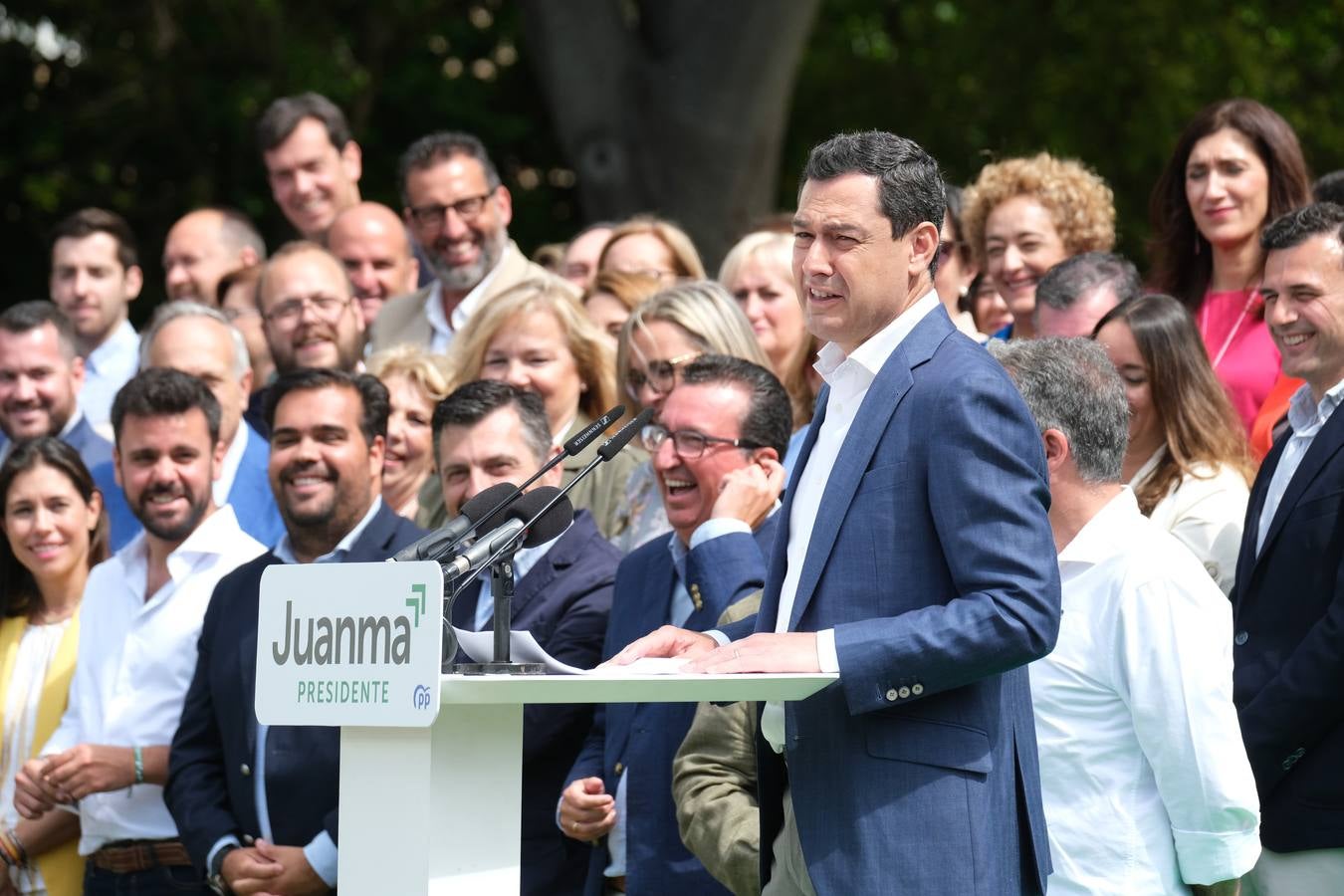 Fotos: Juanma presenta a sus 109 candidatos al Parlamento en Jerez