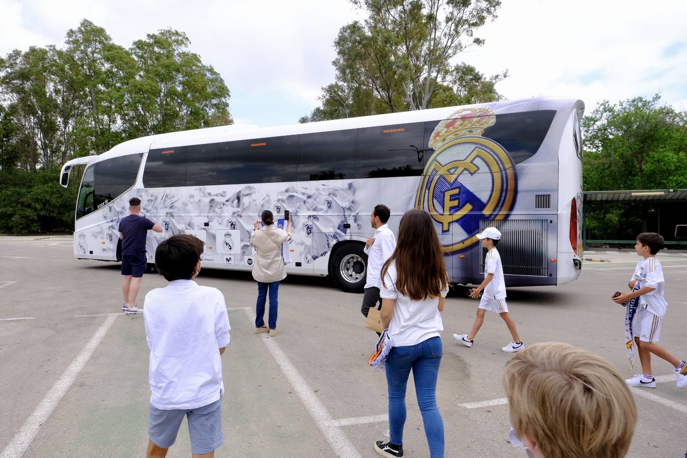 Fotos: El Real Madrid aterriza en Cádiz