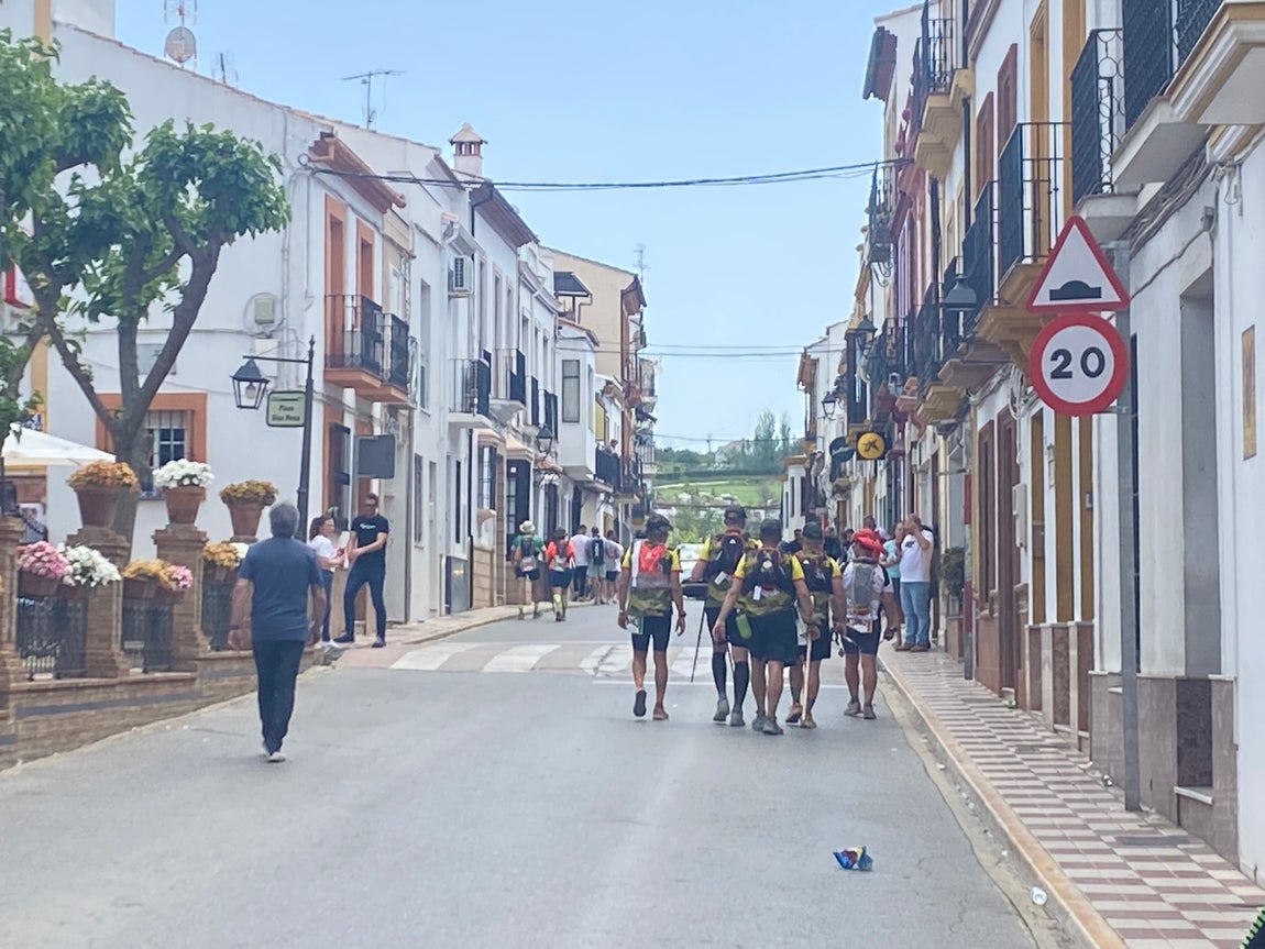En imágenes: Así ha sido la vuelta de los 101 km en 24 horas de La Legión