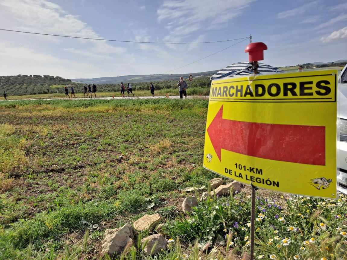 En imágenes: Así ha sido la vuelta de los 101 km en 24 horas de La Legión