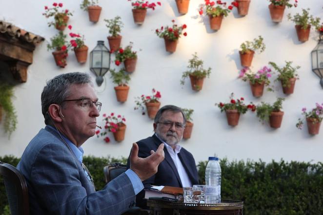 El Foro Cultural de ABC Córdoba con Santiago Posteguillo, en imágenes