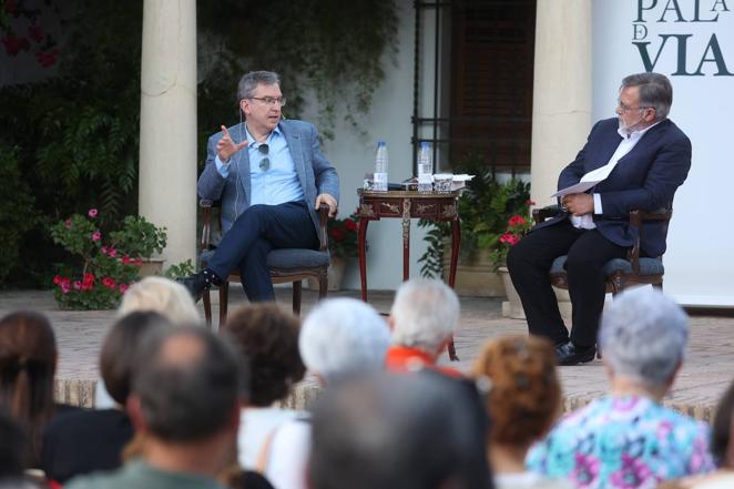 El Foro Cultural de ABC Córdoba con Santiago Posteguillo, en imágenes