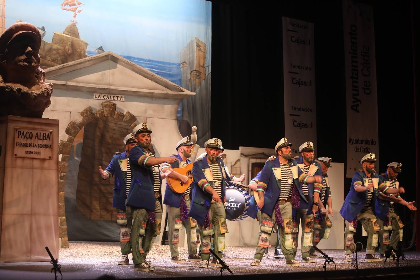 Fotos: Chirigota &#039;Los Paco Alga&#039; en el COAC 2022. Carnaval de Cádiz