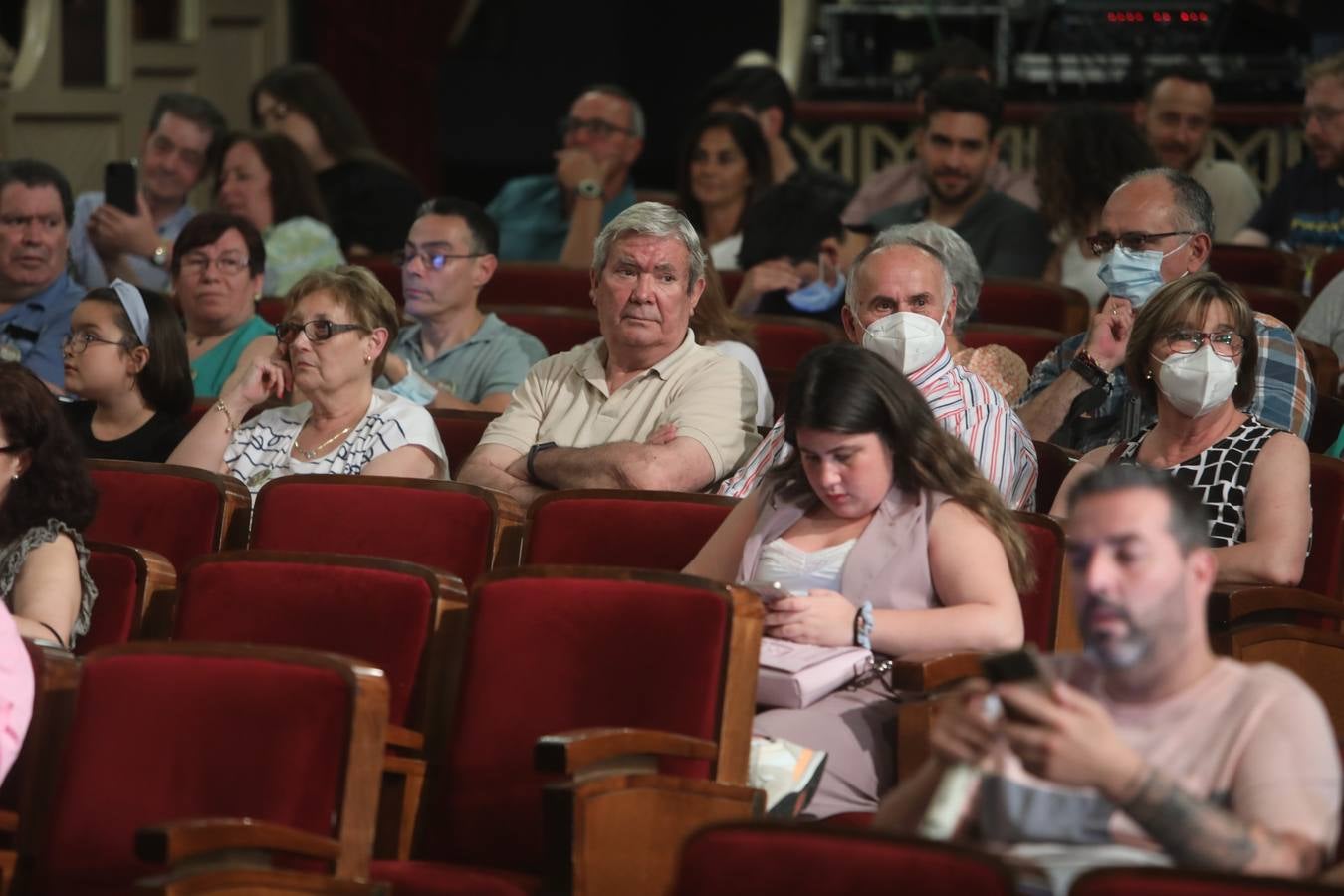 Fotos: Búscate en el Falla. Así ha sido la tercera sesión del COAC 2022