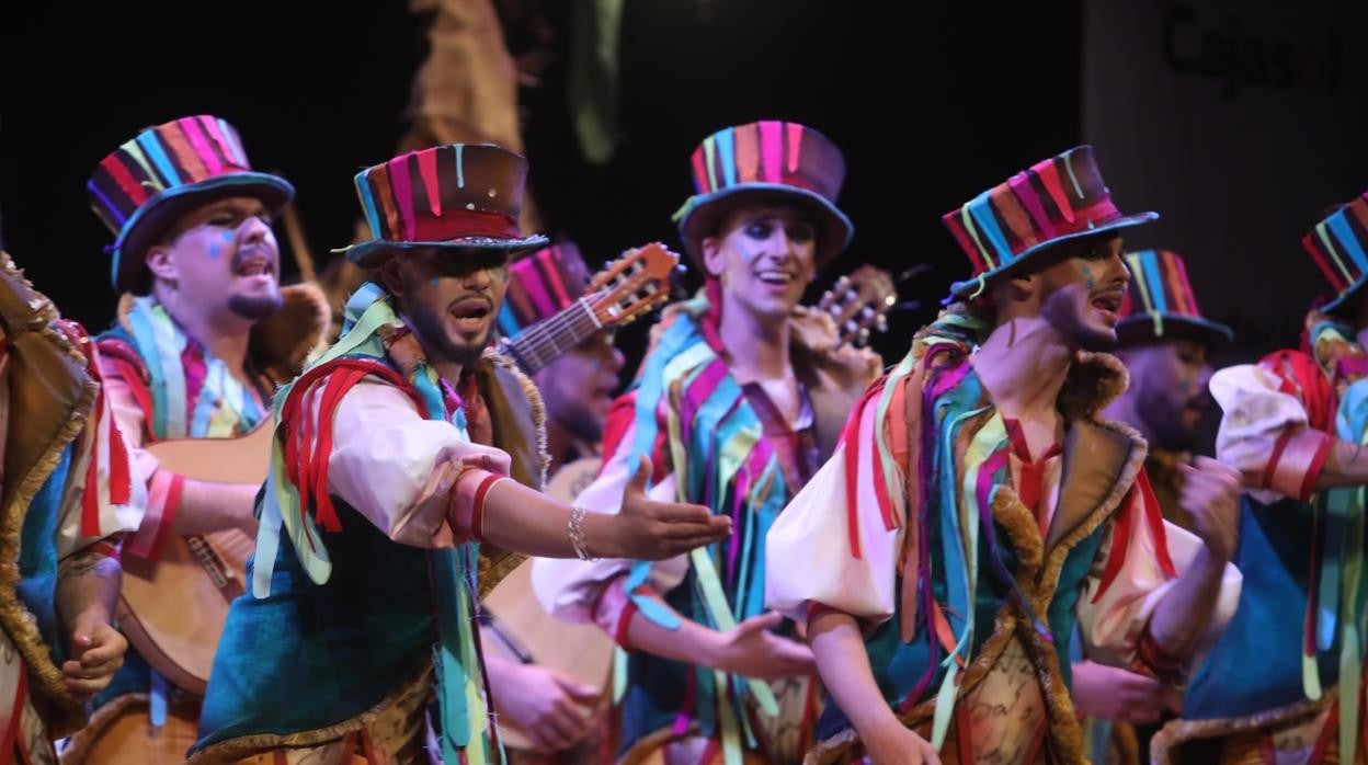 Fotos: Comparsa &#039;Cantando bajo la lluvia&#039; en el COAC 2022. Carnaval de Cádiz