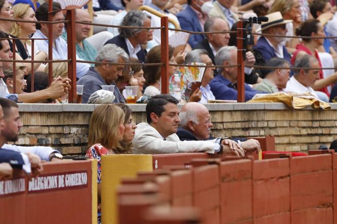 La primera corrida de toros de la Feria de Córdoba, en imágenes