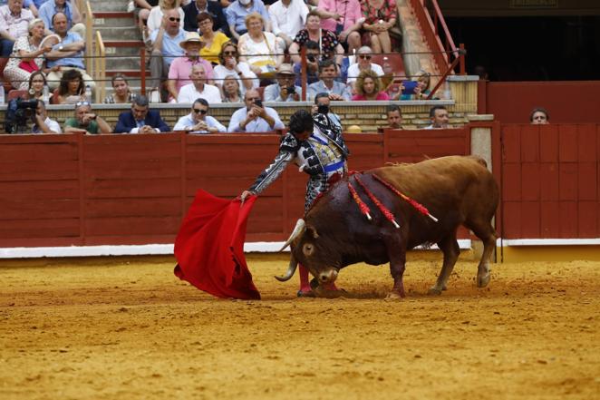 La primera corrida de toros de la Feria de Córdoba, en imágenes