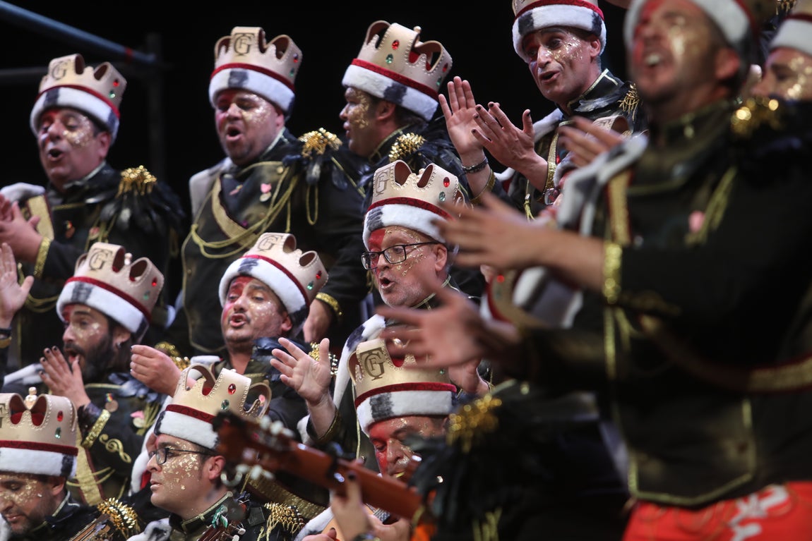 Fotos: Coro &#039;Su Majestad&#039; en el COAC 2022. Carnaval de Cádiz