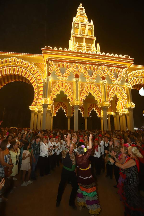 El encendido del alumbrado de la Feria de Córdoba 2022, en imágenes