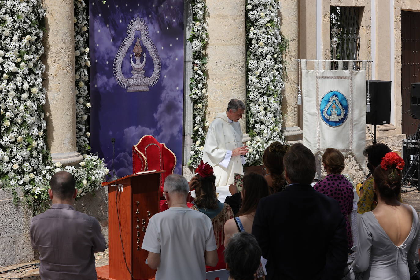 La Misa de la Virgen de la Salud de Córdoba, en imágenes