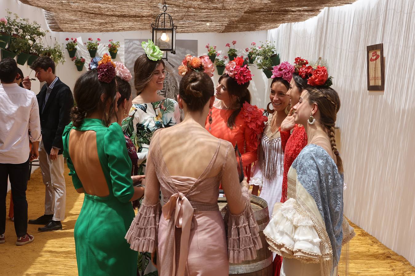 El ambiente en El Arenal del sábado de Feria de Córdoba, en imágenes