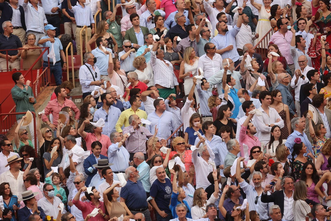 El gran triunfo de Roca Rey y Lagartijo en Córdoba, en imágenes