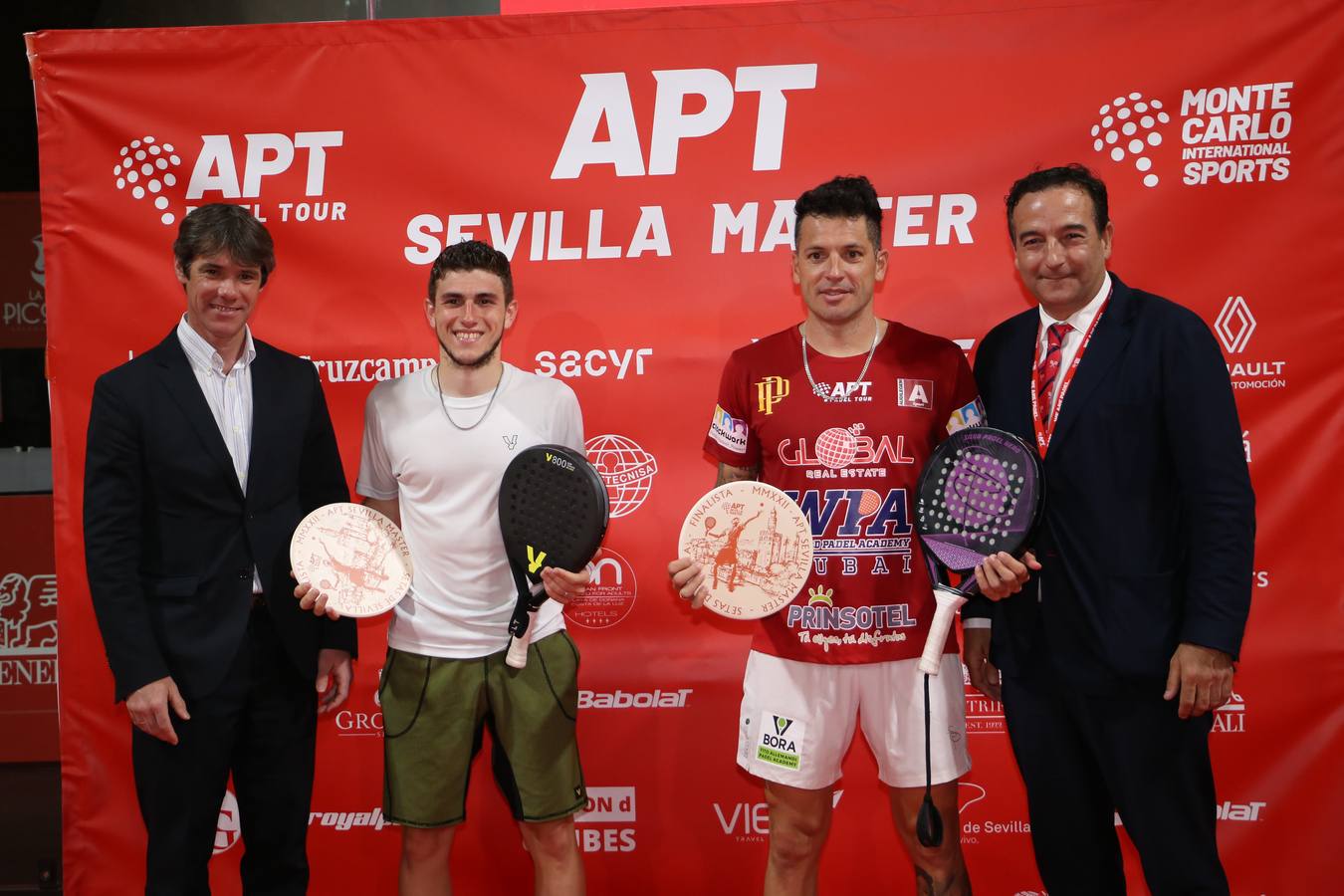 Dal Bianco-Arce conquistan la final masculina del Global APT Sevilla Master 2022, en imágenes