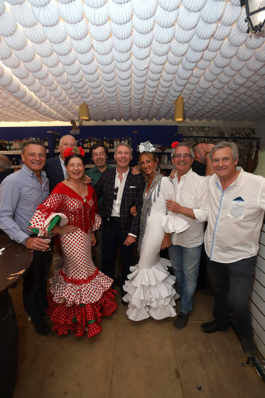 El espectacular ambiente en las casetas este domingo en la Feria de Córdoba, en imágenes