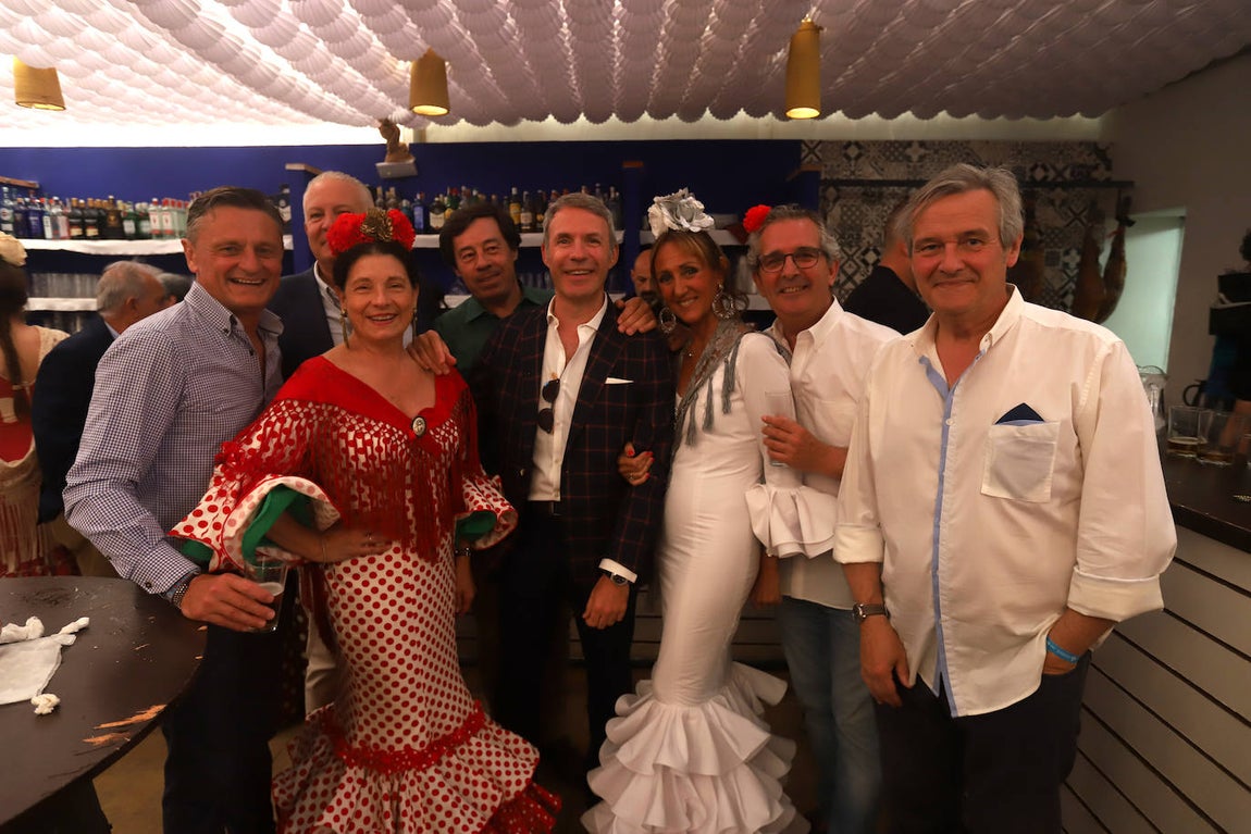 El espectacular ambiente en las casetas este domingo en la Feria de Córdoba, en imágenes