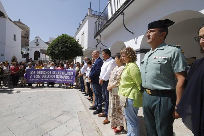 La conmoción en Montemayor por el asesinato de una joven, en imágenes