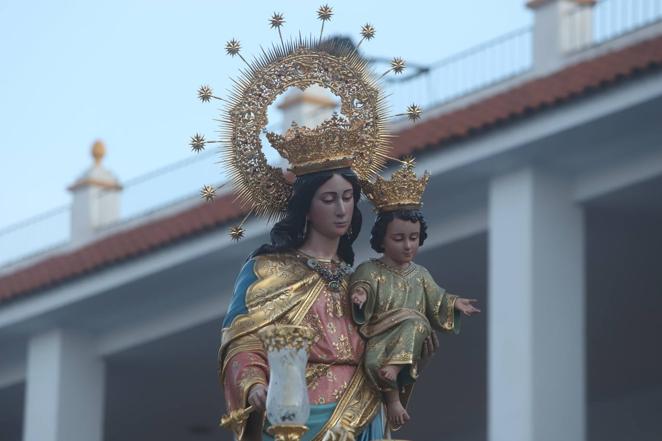 La procesión de María Auxiliadora en Córdoba, en imágenes