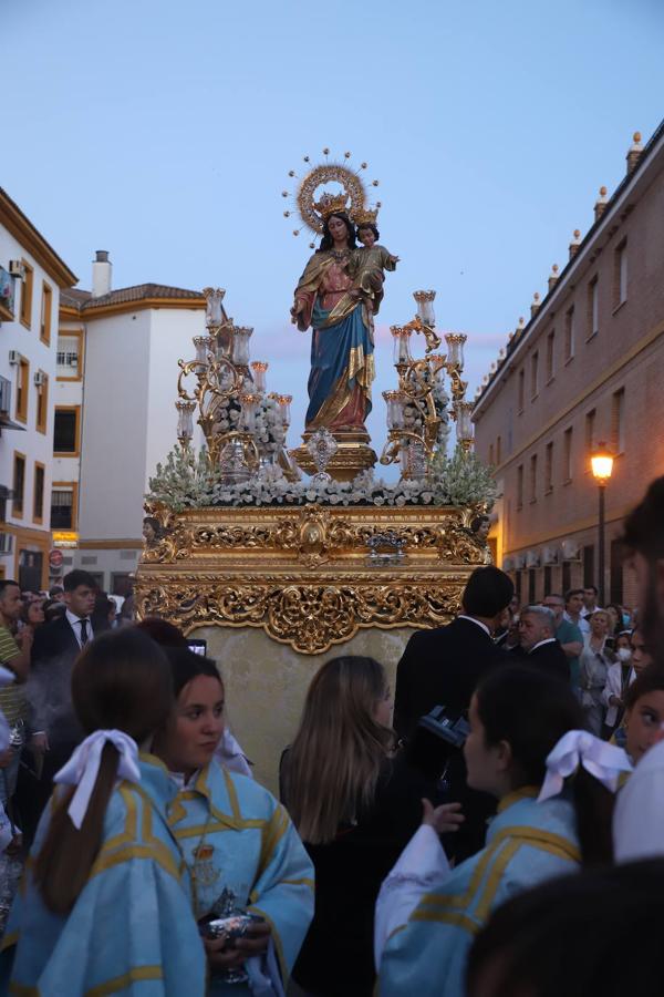 La procesión de María Auxiliadora en Córdoba, en imágenes