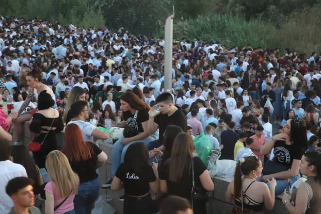 Feria de Córdoba 2022 | El botellón en el Balcón del Guadalquivir, en imágenes