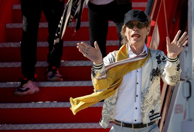 En imágenes: así ha sido la llegada de los Rolling Stones a Madrid