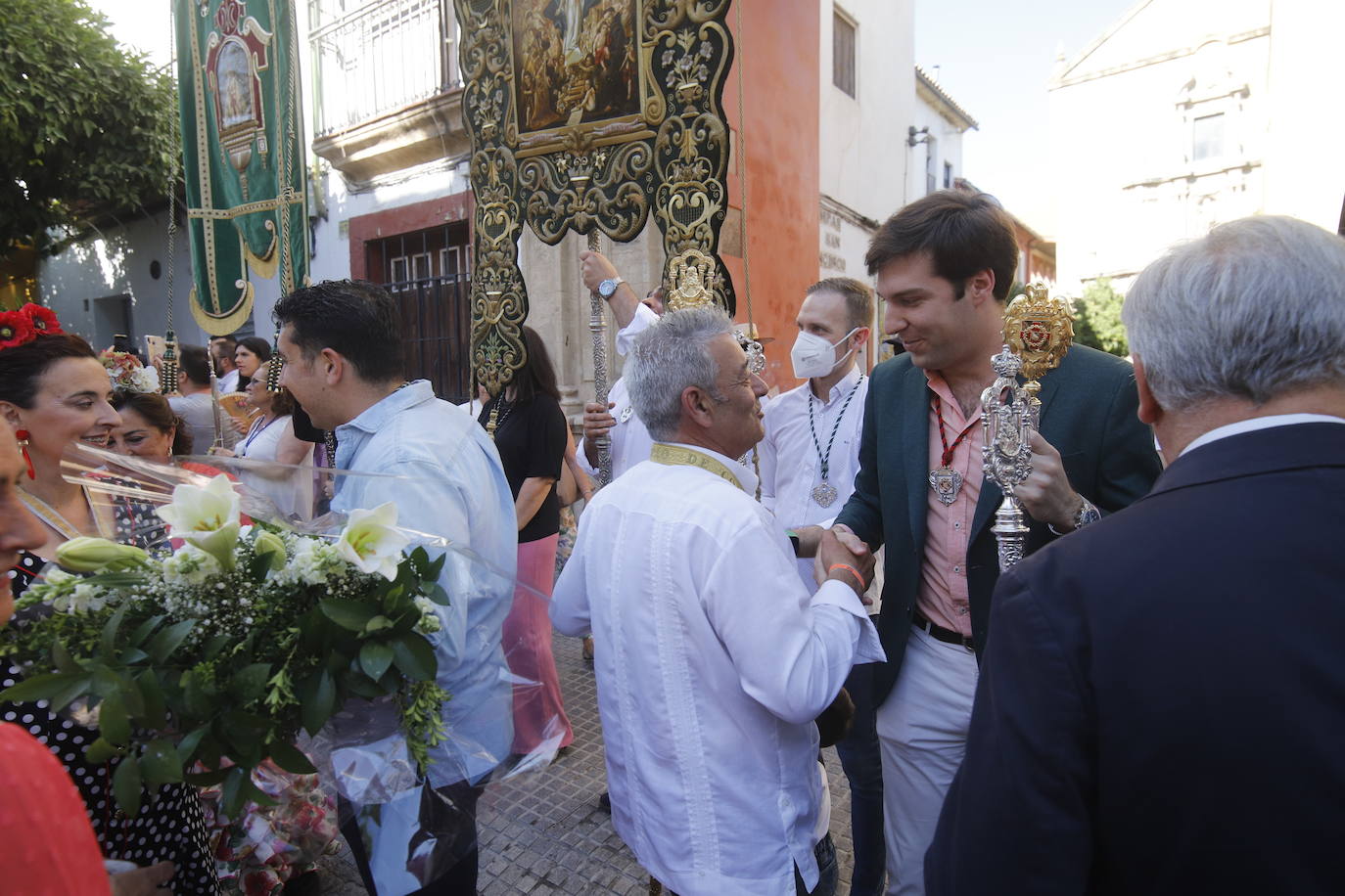 La belleza de la salida de la Hermandad del Rocío de Córdoba, en imágenes