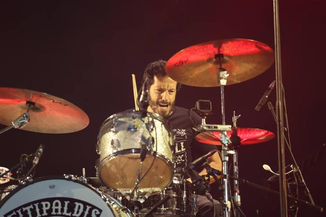 El vibrante concierto de Fito Fitipaldi en Córdoba, en imágenes